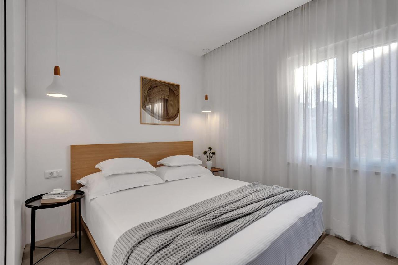 Apartments Villa Lili Tučepi Esterno foto