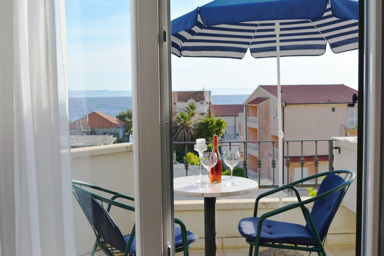 Apartments Villa Lili Tučepi Esterno foto
