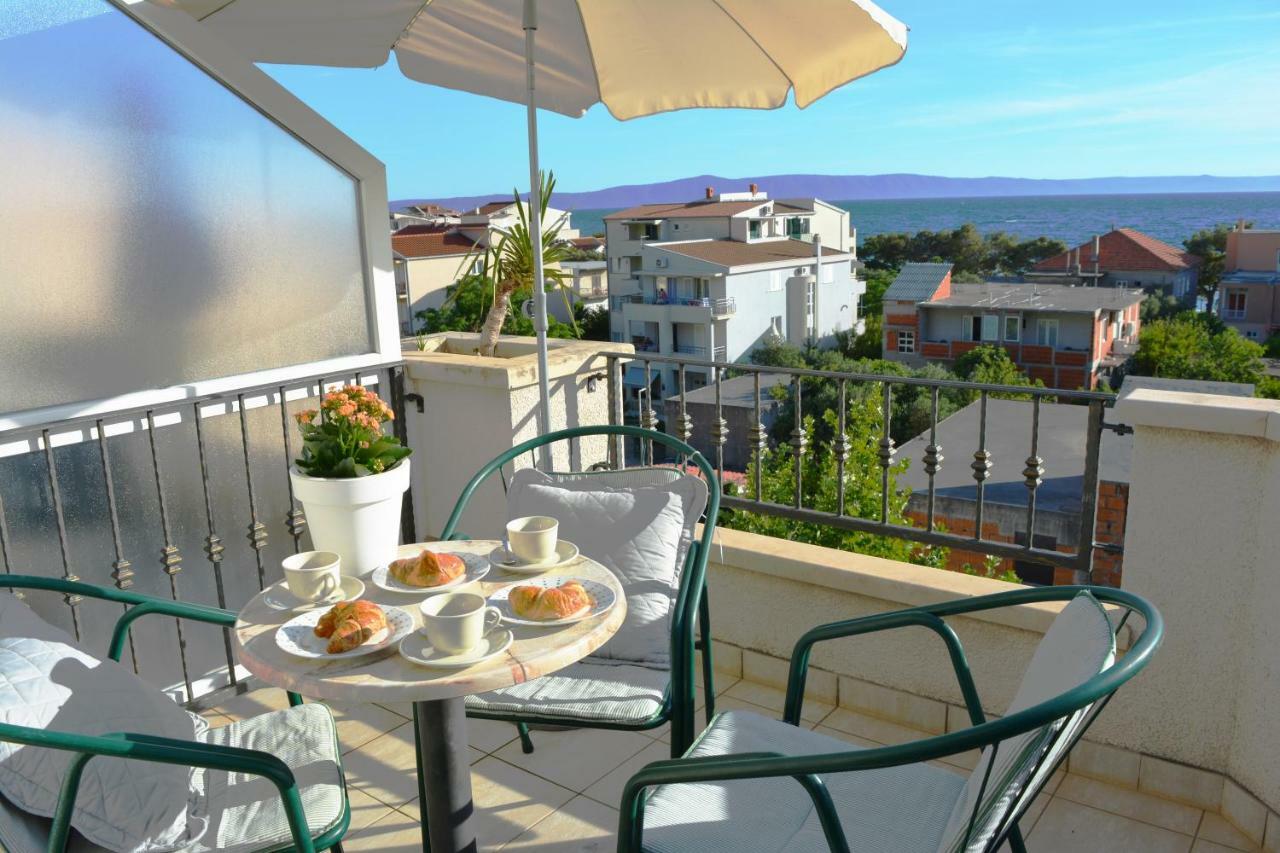 Apartments Villa Lili Tučepi Esterno foto