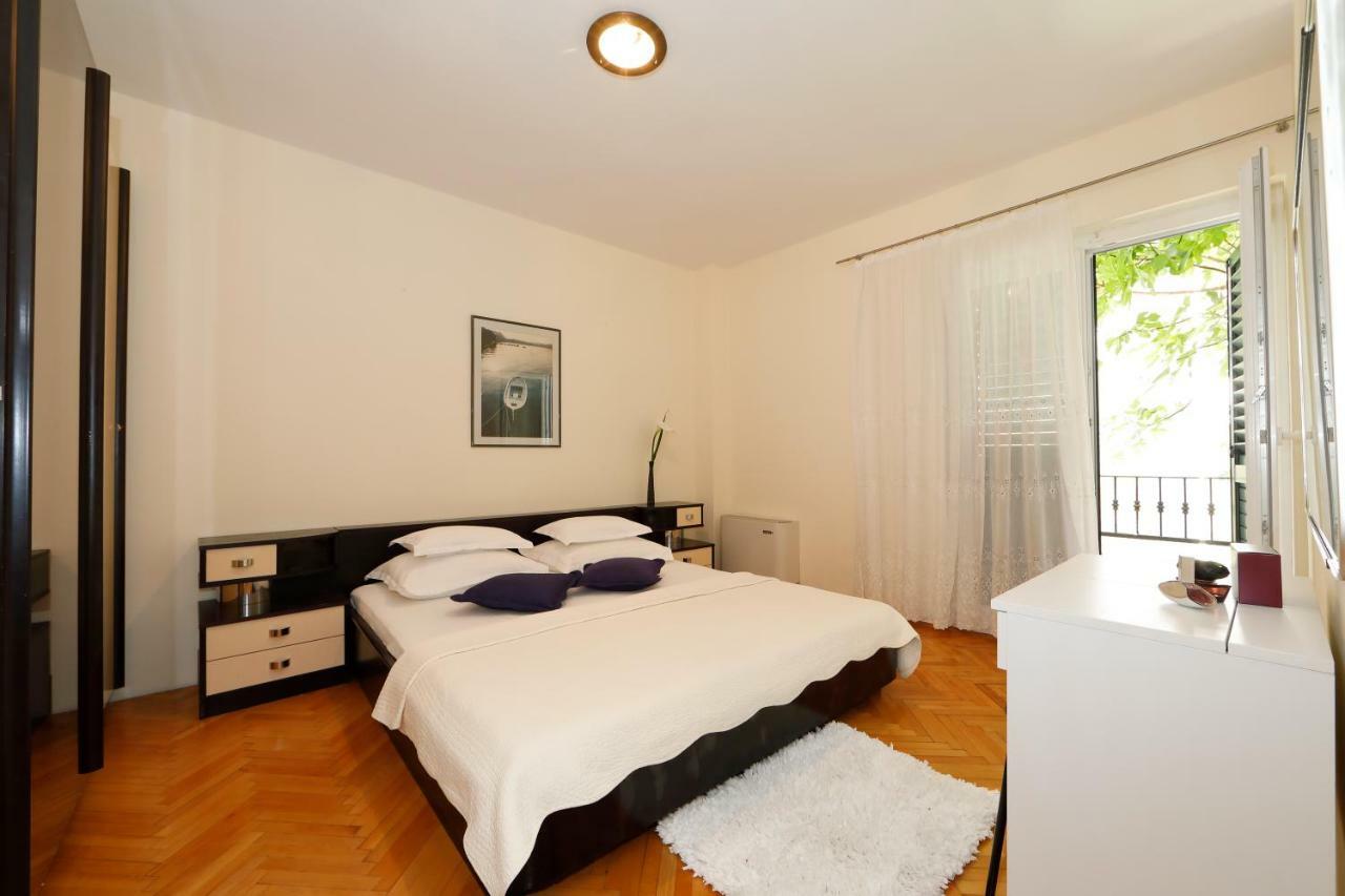 Apartments Villa Lili Tučepi Esterno foto